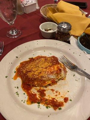 Lasagna is delicious, sauce is very tasty. Portion size is adequate. Service is spot on.