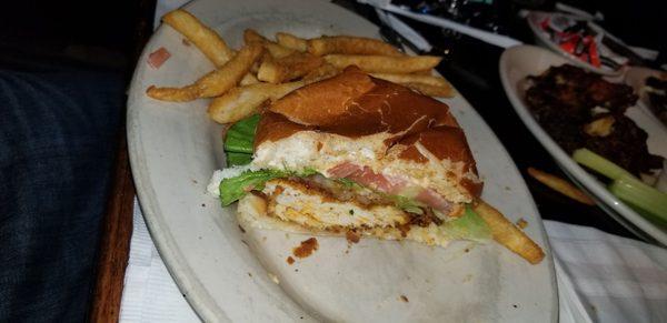 Fried chicken sandwich