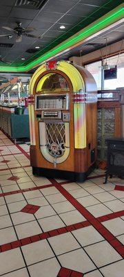 Sweet CD juke box