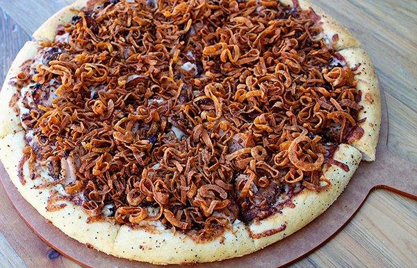 Smokin' Q Pizza