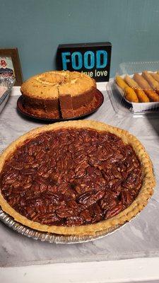 Pecan pie and cream cheese pound cake