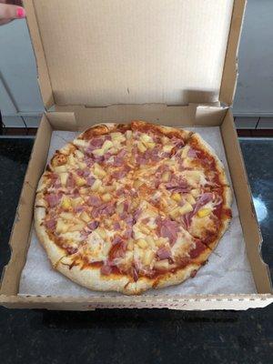 Hawaiian pizza