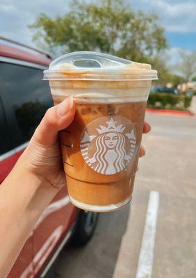 Triple blonde espresso with 2 pumps of white mocha, 2 pumps brown sugar, sweet cream cold foam and lite ice!