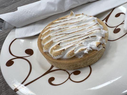 Lemon meringue tart