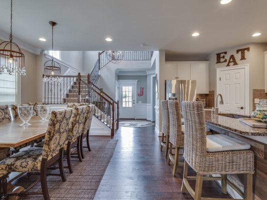 Kitchen and entryway looking great!