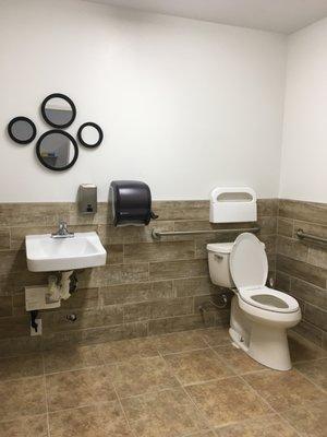 Wheelchair accessible restroom.