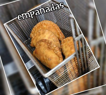 mouthwatering Puerto Rican chicken empanadas and beef empanadas