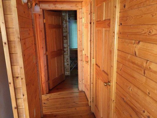 Pictures of lodge 306 - hallway leading to bathroom & 2 bedrooms.