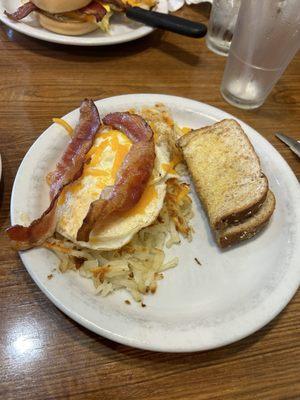 Loaded hash browns