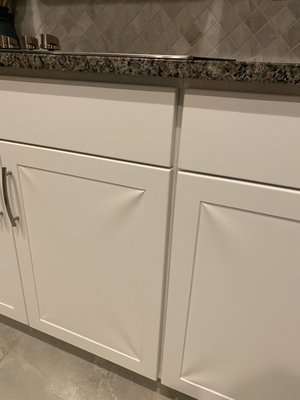 Cabinets falling apart! ARISTOKRAFT REP IGNORING THIS! Junk