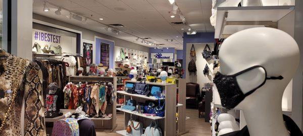 Inside iBESTEST in Quaker Bridge Mall in Lawrenceville, NJ