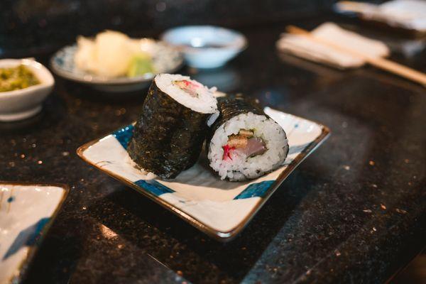 Yellowtail Hand Roll