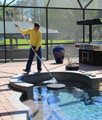 Pool Cleaning Auburndale