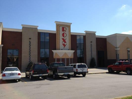 The front of the Roxy theaters.