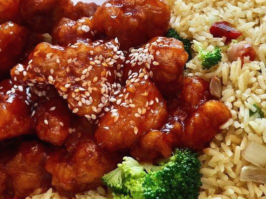 Our staple Sesame Chicken! A delicious Farmingdale favorite.