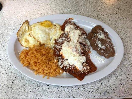 Chilaquiles Rojos