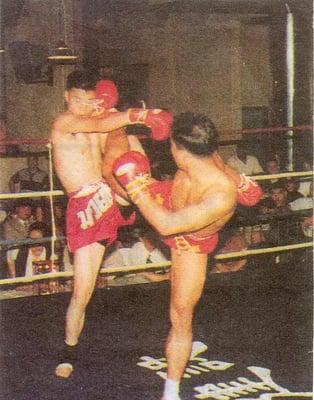 Master Lee'S best picture!
 Kick of the gird, still knock  him out! 1997