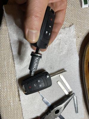 2012 Chevy Cruze Key Cut From A Door Lock!