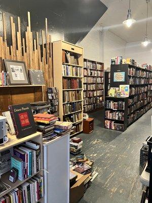 Amazing Books & Records