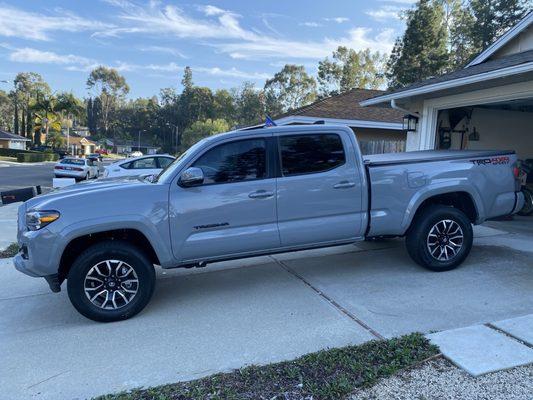 Tacoma - Front door windows tinted