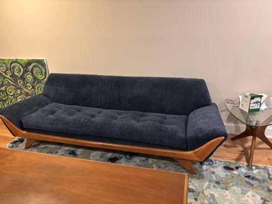 Bautista Upholstery & Refinishing