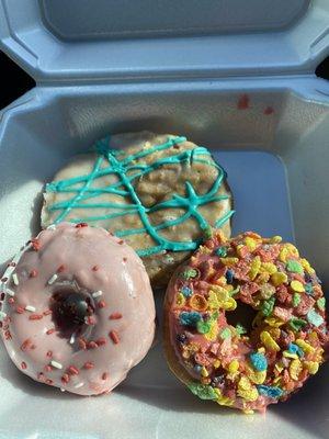 Cheer wine doughnut, glazed cronut & fruity pebble strawberry doughnut