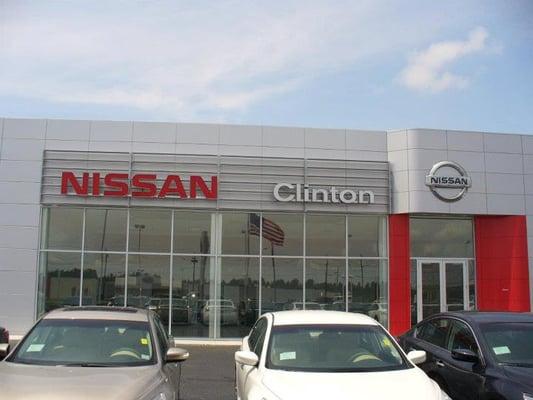 Nissan of Clinton