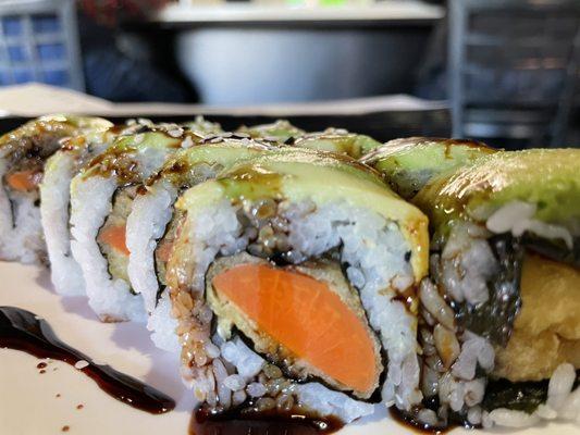 Tempura veggie roll