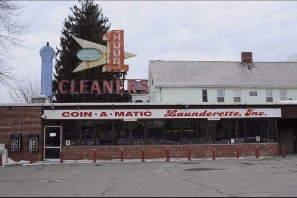 Store front of the laundromat