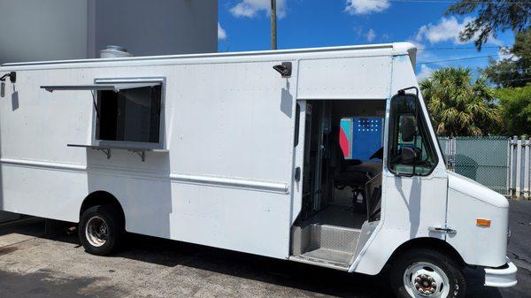 food truck 18ft