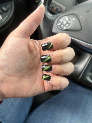 Green cat eye nails