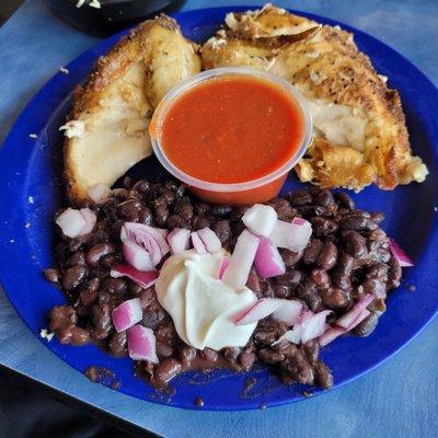 Chicken w BBQ sauce on the side, black beans