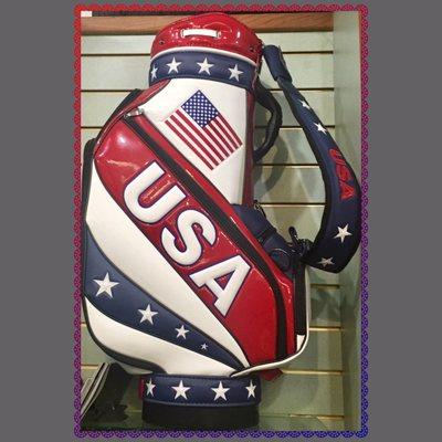 Cool golf bag!!