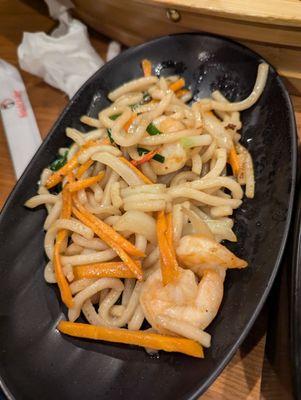 yaki udon with shrimp