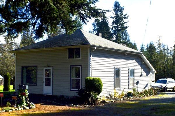 Kapowsin/Graham WA $239,950 1 Acreage and home