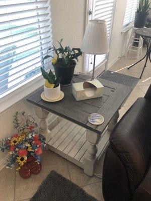 Mrs. Texas' new farmhouse end table