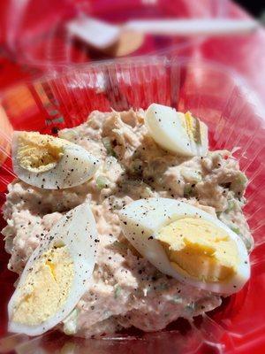 Tuna Salad with hard boiled egg.