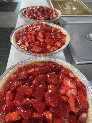 Strawberry pies !