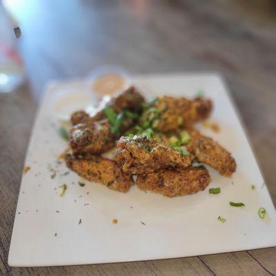 Stevies creole wings