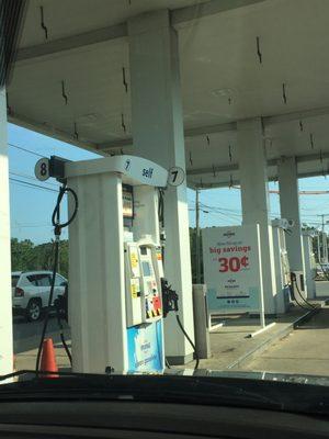 Irving Gas Station of Norwood -- 69 Providence Highway / Route 1, Norwood       Station