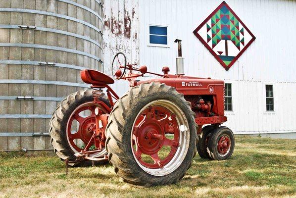 Tractor rides in the fall!