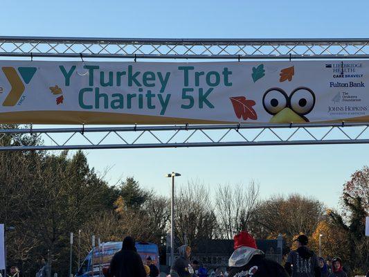 Turkey Trot b4 Thanksgiving dinner:)