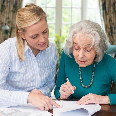 We assist Seniors with household projects, tasks, errands, paperwork.