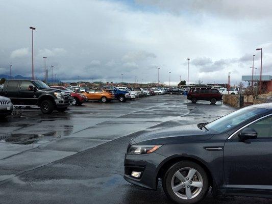 El Paso International Airport - Cell Phone Lot