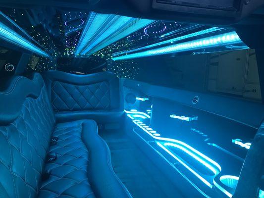 8 Passenger Chrysler 300 Luxury Stretch Limousine Interior