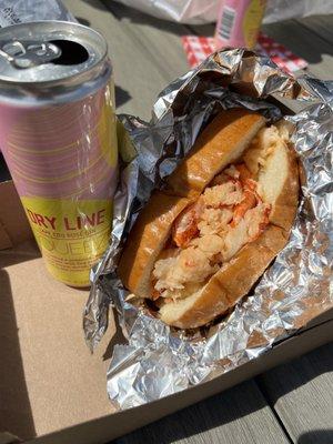 Connecticut lobster roll. Dry line gin lemonade made for a great start to vacation!