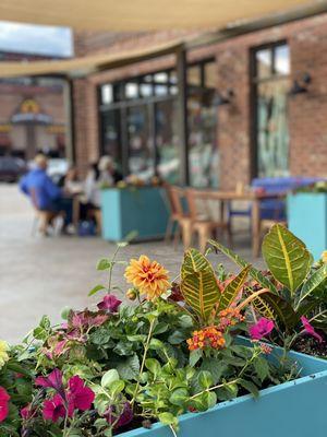 Patio dining at it's finest.  But only in the warm months...  (you don't want to sit outside in the winter.  Trust us)