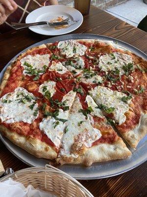 Margarita pizza