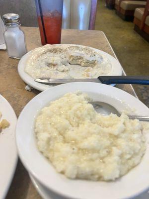 Grits & half order of Biscuits & Sausage Gravy