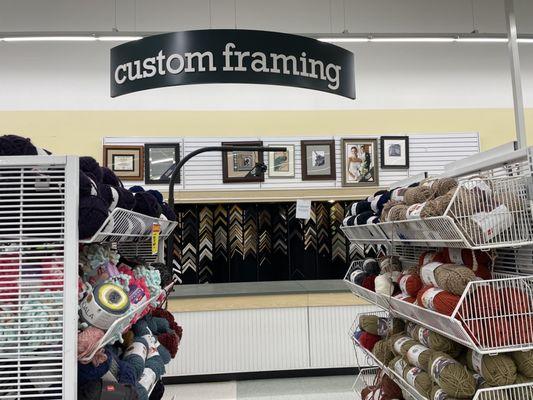 Yarn and custom framing